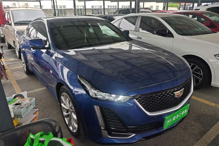 Used Cadillac CT5 2020 Revised Version 28T Luxury Edition Front Right 45 Deg