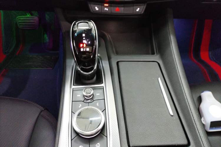 Used Cadillac CT5 2020 Revised Version 28T Luxury Edition Gear Lever