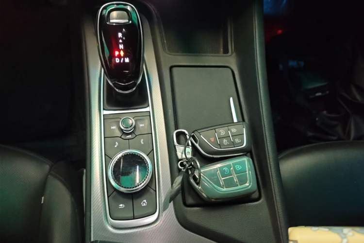 Used Cadillac CT5 2020 Revised Version 28T Luxury Edition Gear Lever