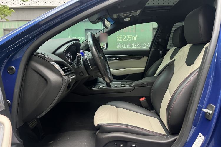 Used Cadillac CT5 2020 28T Platinum Sport Edition Interior 2