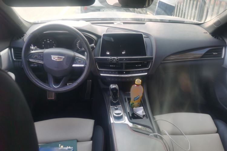Used Cadillac CT5 2020 Revised 28T Platinum Sport Edition Interior 2