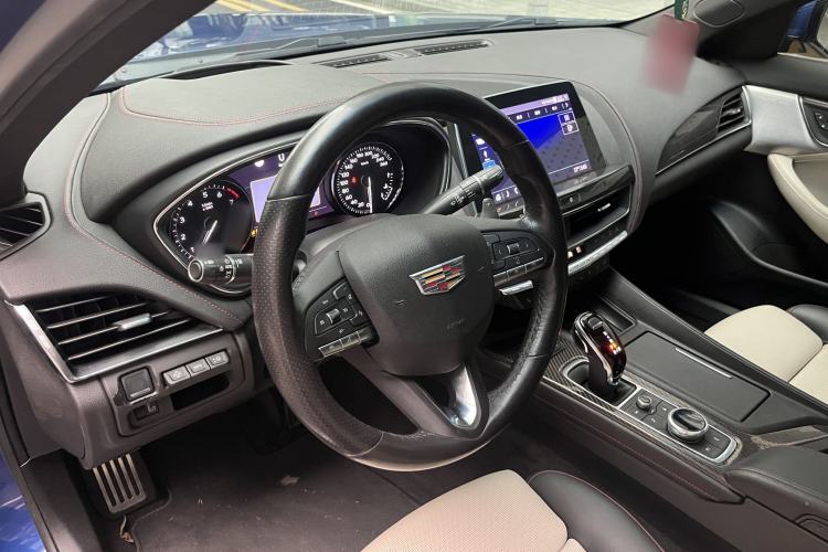 Used Cadillac CT5 2020 28T Platinum Sport Edition Interior 3