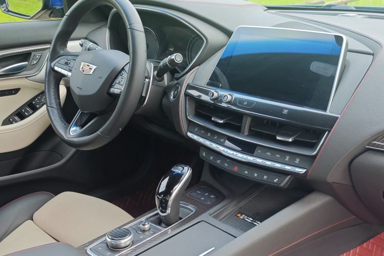 Used Cadillac CT5 2020 28T Platinum Sport Edition Interior 6