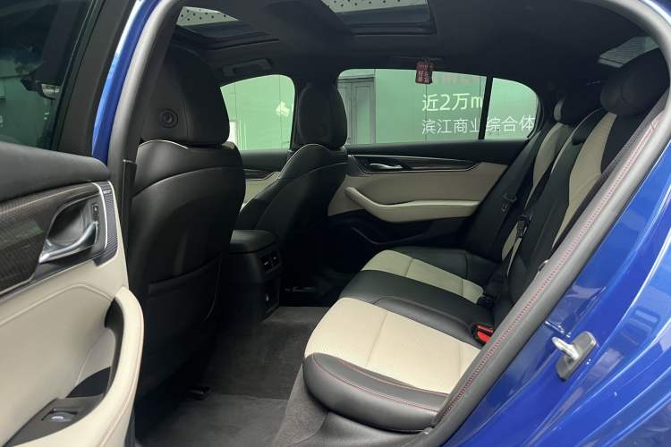 Used Cadillac CT5 2020 28T Platinum Sport Edition Interior 6