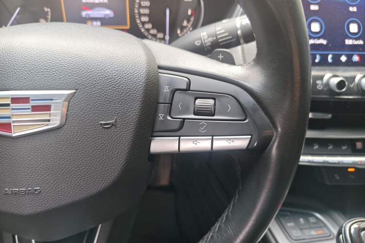Used Cadillac CT5 2020 Revised Version 28T Luxury Edition Interior 8