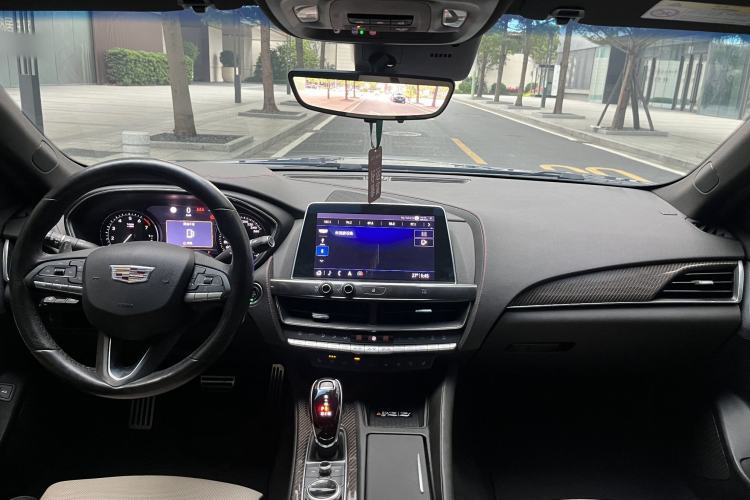 Used Cadillac CT5 2020 28T Platinum Sport Edition Interior 9