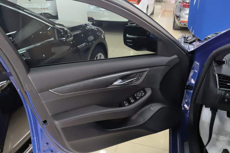 Used Cadillac CT5 2020 28T Fashion Edition Left Front Door Interior