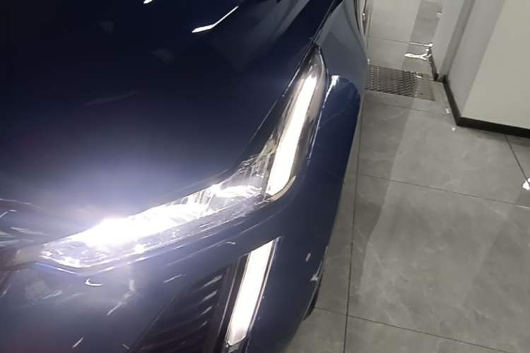 Used Cadillac CT5 2020 Revised Version 28T Fashion Edition Left Front Headlight