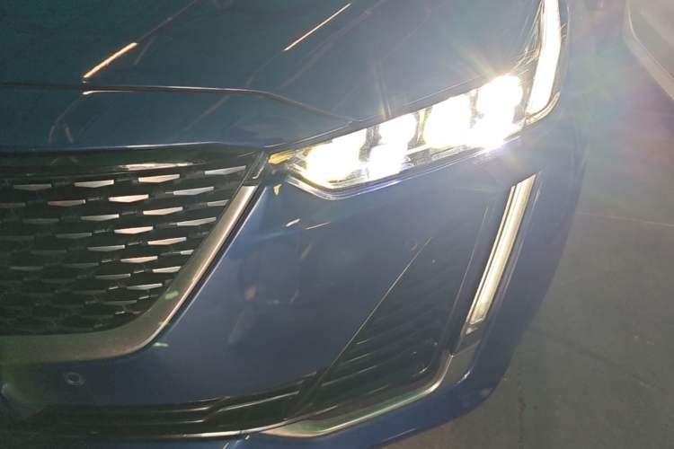 Used Cadillac CT5 2020 Revised Version 28T Luxury Edition Left Front Headlight