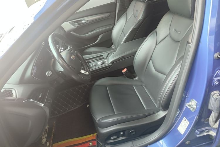 Used Cadillac CT5 2020 28T Luxury Version Left Front Seat