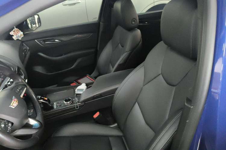 Used Cadillac CT5 2020 28T Fashion Edition Left Front Seat