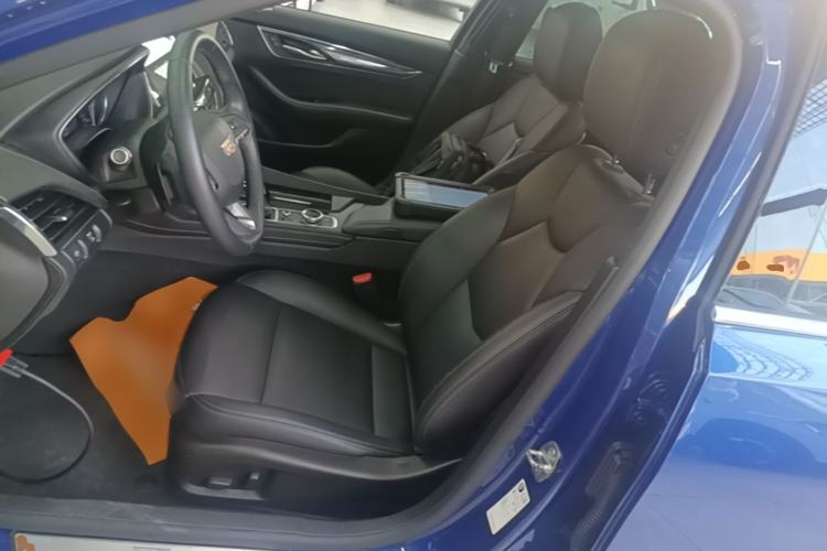 Used Cadillac CT5 2020 Revised Version 28T Fashion Edition Left Front Seat