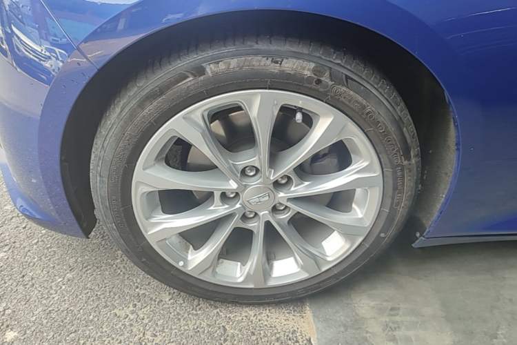 Used Cadillac CT5 2020 28T Luxury Version Left Front Wheel Hub