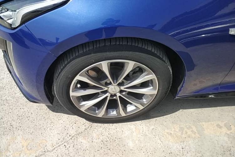 Used Cadillac CT5 2020 28T Stylish Sporty Version Left Front Wheel Hub
