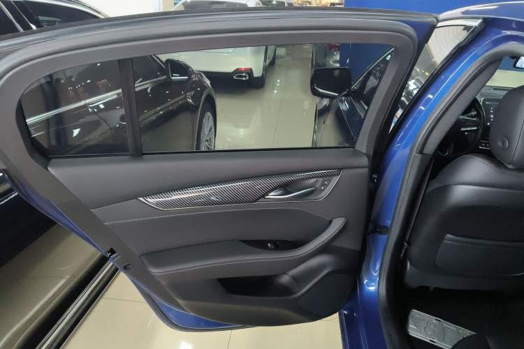 Used Cadillac CT5 2020 28T Fashion Edition Left Rear Door Interior