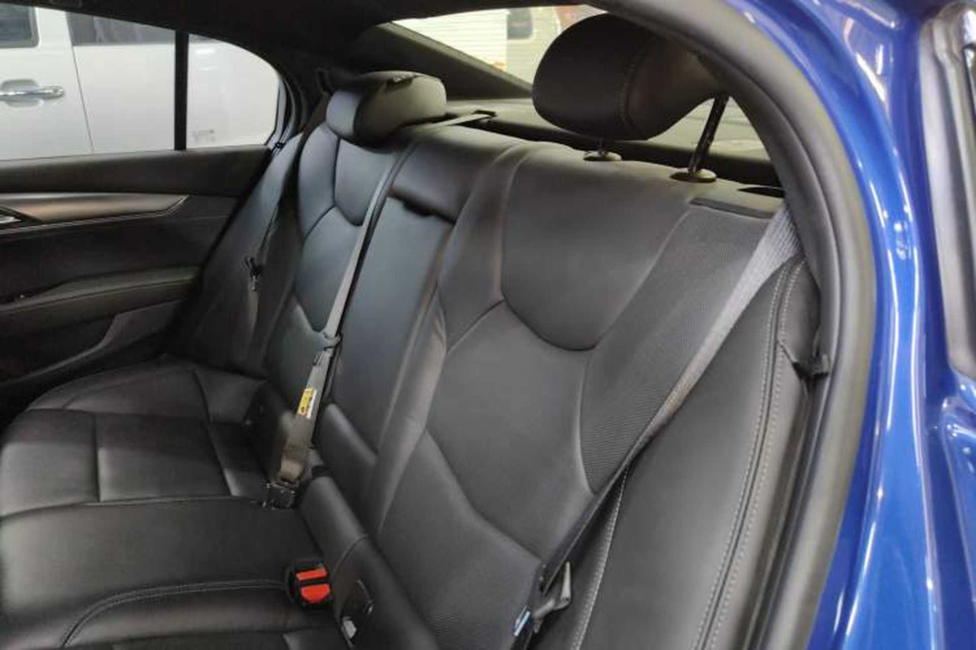Used Cadillac CT5 2020 28T Luxury Version Left Rear Seat