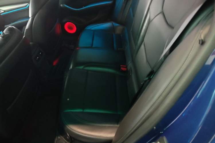 Used Cadillac CT5 2020 Revised Version 28T Luxury Edition Left Rear Seat