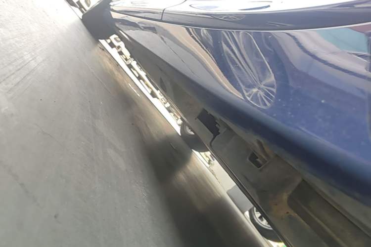 Used Cadillac CT5 2020 28T Luxury Version Left Side Sill