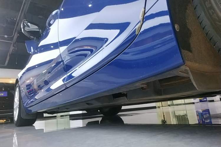 Used Cadillac CT5 2020 28T Luxury Version Left Side Sill