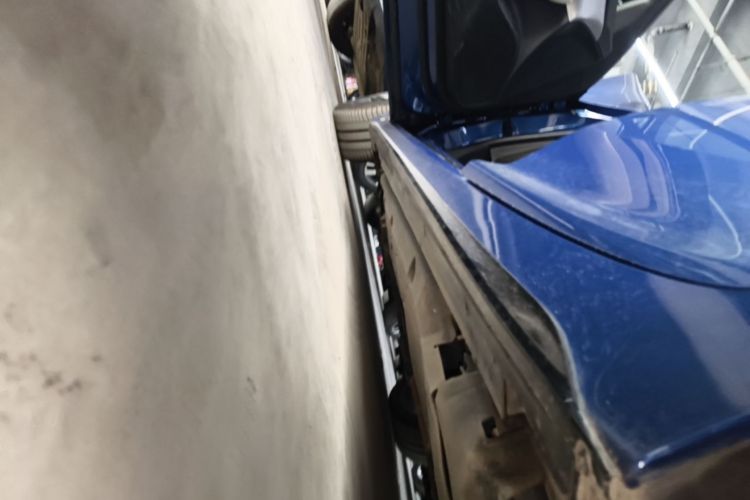 Used Cadillac CT5 2020 28T Platinum Sport Edition Left Side Sill