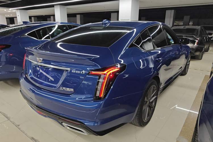 Used Cadillac CT5 2020 Revised 28T Platinum Sport Edition Rear Right 45 Deg