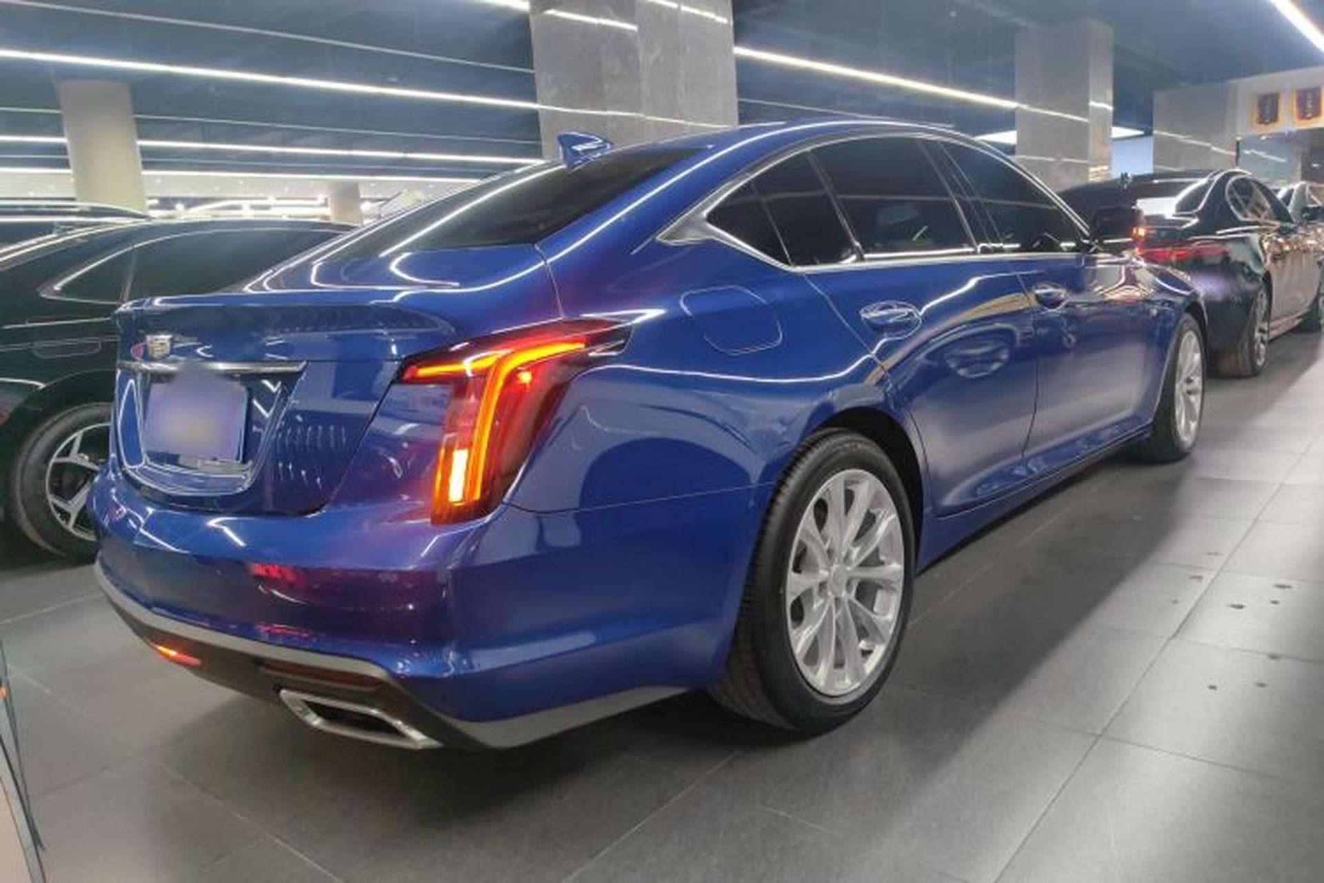 Used Cadillac CT5 2020 Revised Version 28T Luxury Edition Rear Right 45 Deg