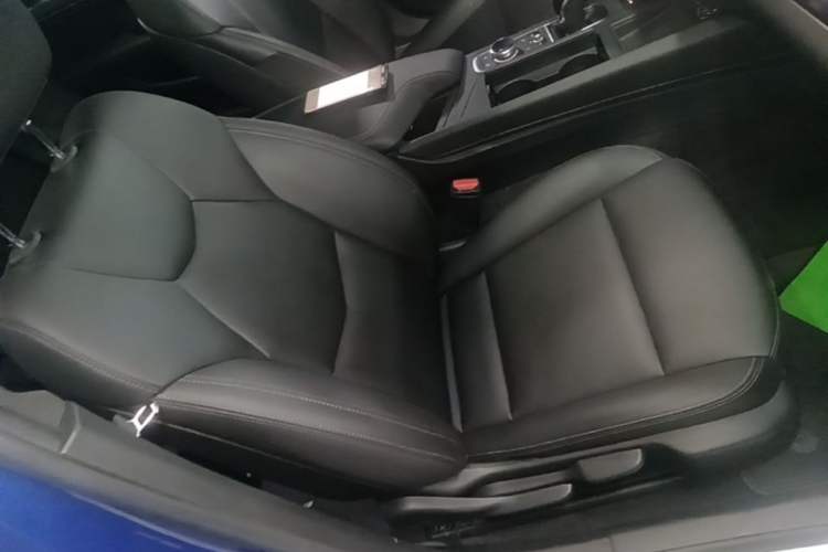 Used Cadillac CT5 2020 28T Fashion Edition Right Front Seat