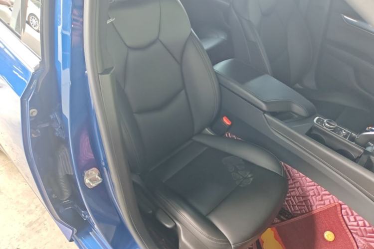 Used Cadillac CT5 2020 28T Fashion Edition Right Front Seat