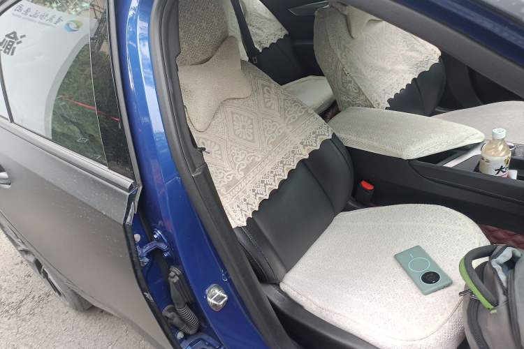 Used Cadillac CT5 2020 28T Luxury Version Right Front Seat