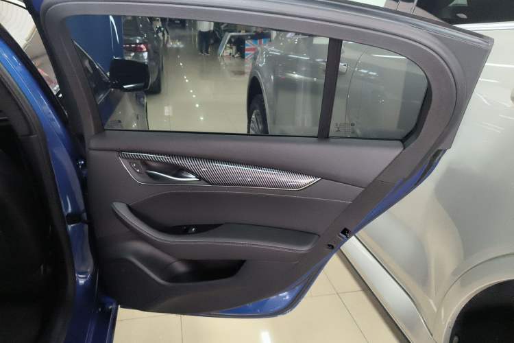 Used Cadillac CT5 2020 28T Fashion Edition Right Rear Door Interior