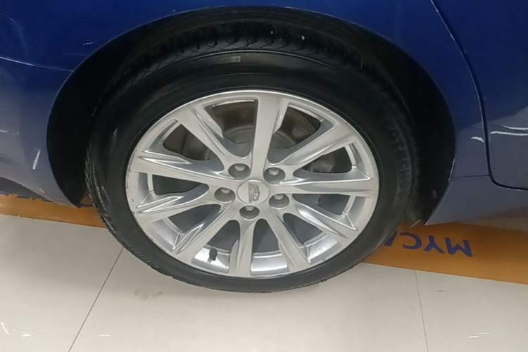 Used Cadillac CT5 2020 28T Fashion Edition Right Rear Wheel Hub
