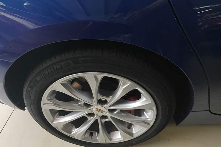 Used Cadillac CT5 2020 Revised Version 28T Luxury Edition Right Rear Wheel Hub