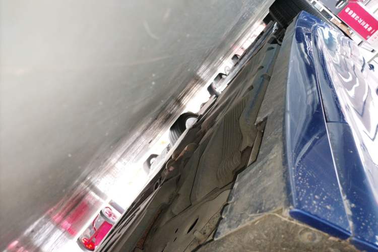 Used Cadillac CT5 2020 Revised Version 28T Luxury Edition Right Side Sill