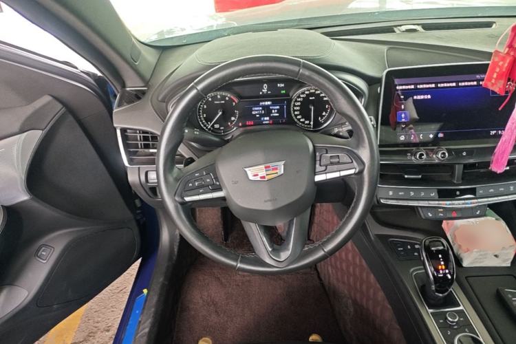 Used Cadillac CT5 2020 Revised Version 28T Luxury Edition Steering Wheel