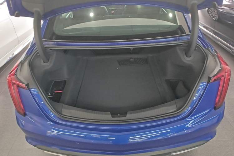 Used Cadillac CT5 2020 Revised Version 28T Luxury Edition Trunk