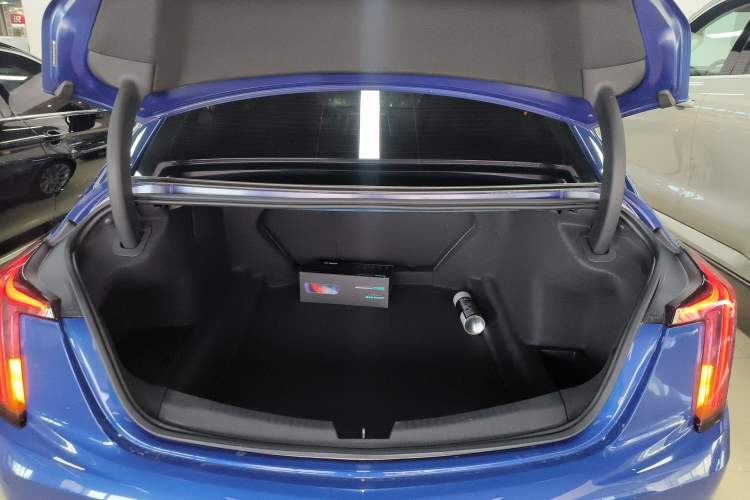 Used Cadillac CT5 2020 28T Fashion Edition Trunk