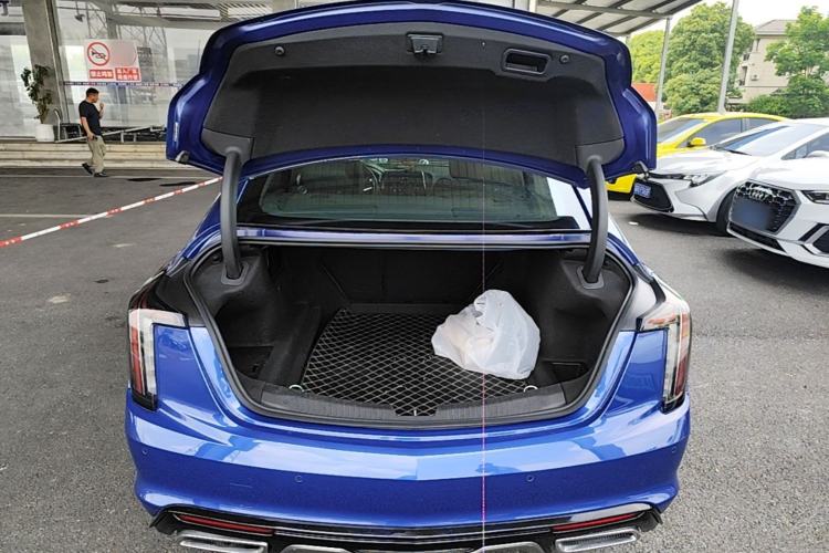 Used Cadillac CT5 2020 28T Platinum Sport Edition Trunk
