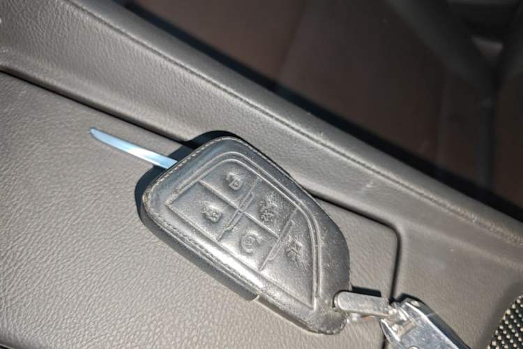 Used Cadillac CT5 2020 Revised 28T Platinum Sport Edition Vehicle Key