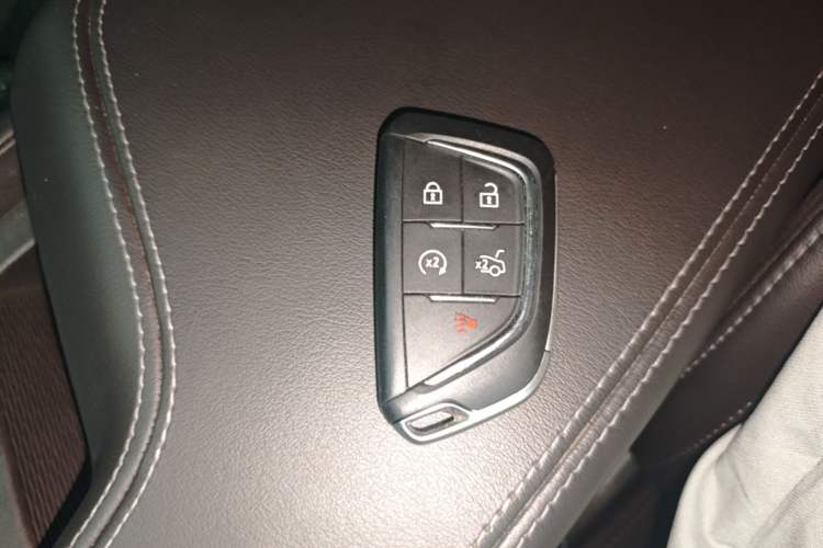 Used Cadillac CT5 2020 Revised Version 28T Tech Edition Vehicle Key