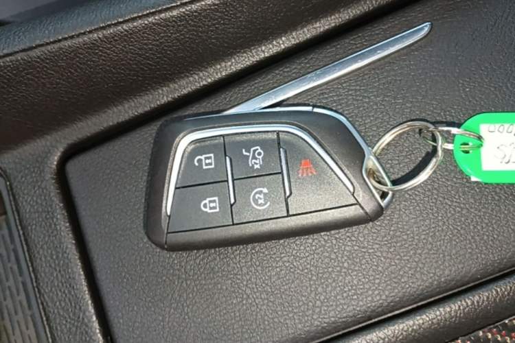 Used Cadillac CT5 2020 28T Platinum Sport Edition Vehicle Key