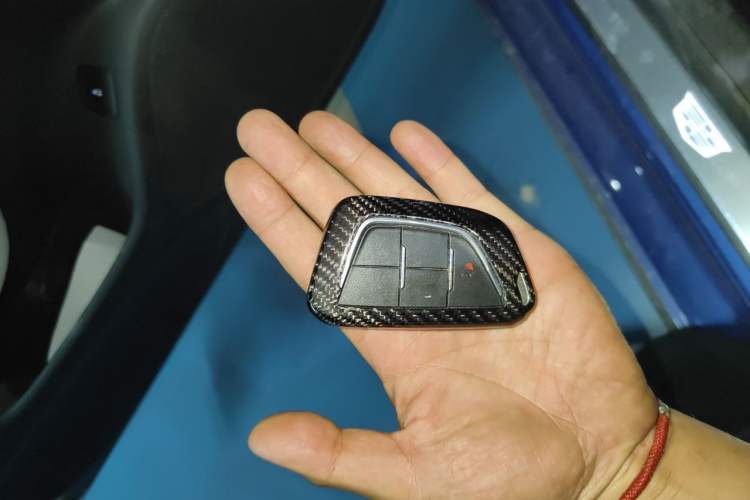 Used Cadillac CT5 2020 Revised 28T Platinum Sport Edition Vehicle Key