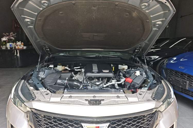Used Cadillac CT5 2020 Revised 28T Platinum Sport Edition Engine Bay