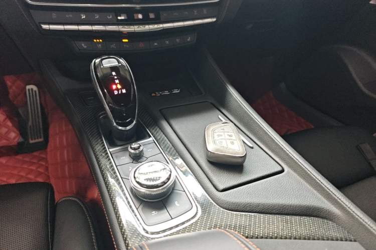 Used Cadillac CT5 2020 Revised 28T Platinum Sport Edition Gear Lever