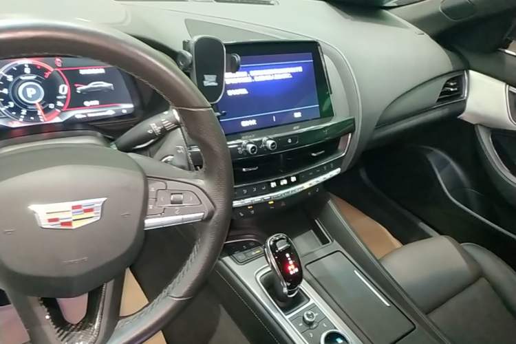 Used Cadillac CT5 2020 Updated 28T Leading Sporty Version Audio And AC Panel