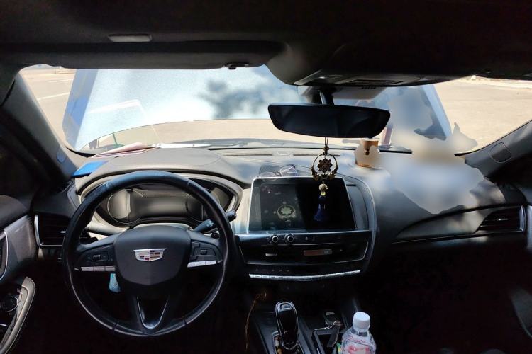 Used Cadillac CT5 2020 Revised Version 28T Luxury Edition Center Console