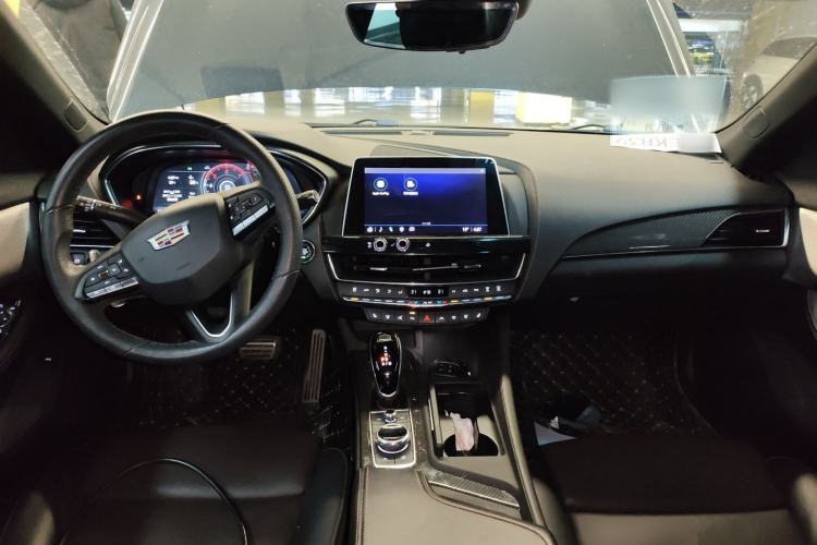 Used Cadillac CT5 2020 Revised 28T Platinum Sport Edition Center Console