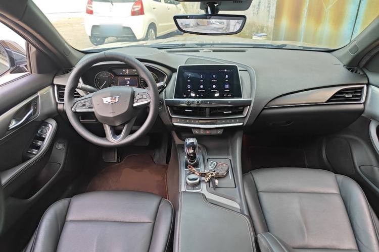 Used Cadillac CT5 2020 Revised Version 28T Luxury Edition Center Console