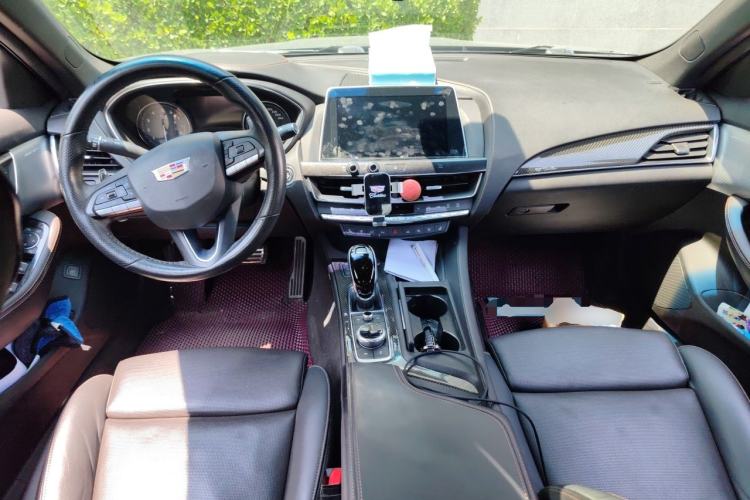Used Cadillac CT5 2020 Revised 28T Platinum Sport Edition Center Console