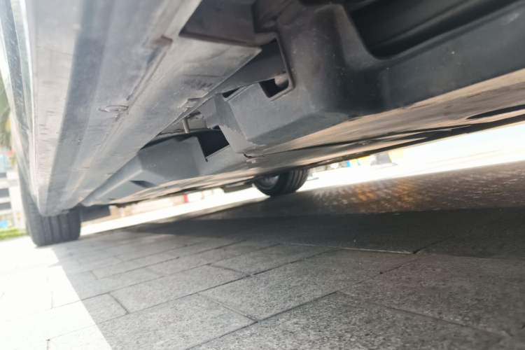 Used Cadillac CT5 2020 28T Platinum Sport Edition Chassis Rear Left