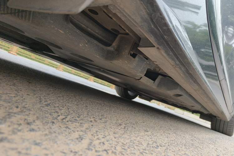 Used Cadillac CT5 2020 Revised 28T Platinum Sport Edition Chassis Rear Right